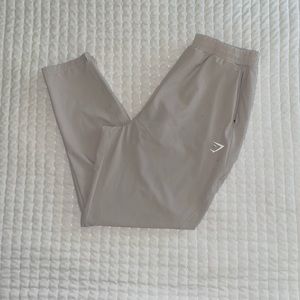 GYMSHARK maximise track joggers